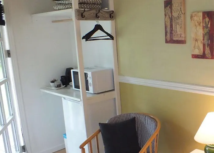 Laerkelill 3* Skovlund